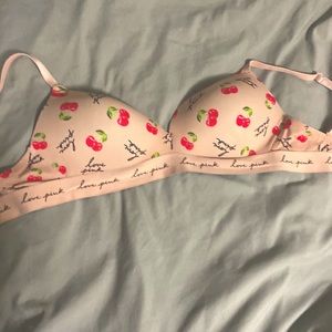 Limited edition PINK 36D bra, great condition, pink